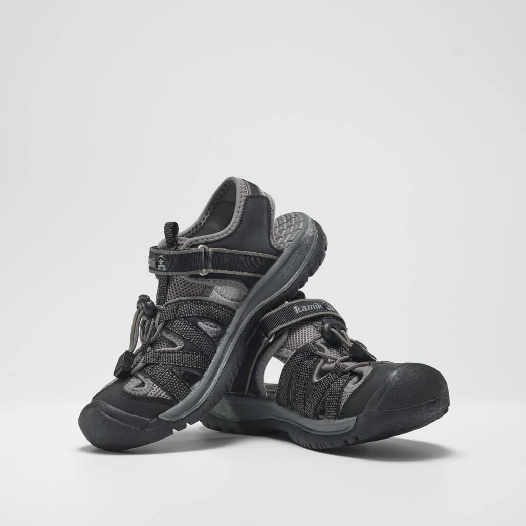 ISLANDER 2 - Image 11